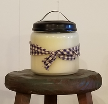 Load image into Gallery viewer, Soy Wax Candle - Caress Me
